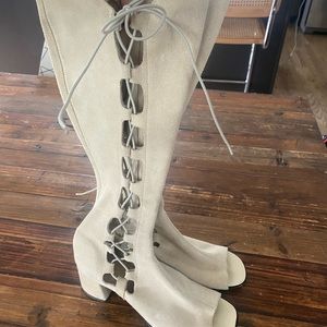 Vintage cream suede lace up open toe boots size 7